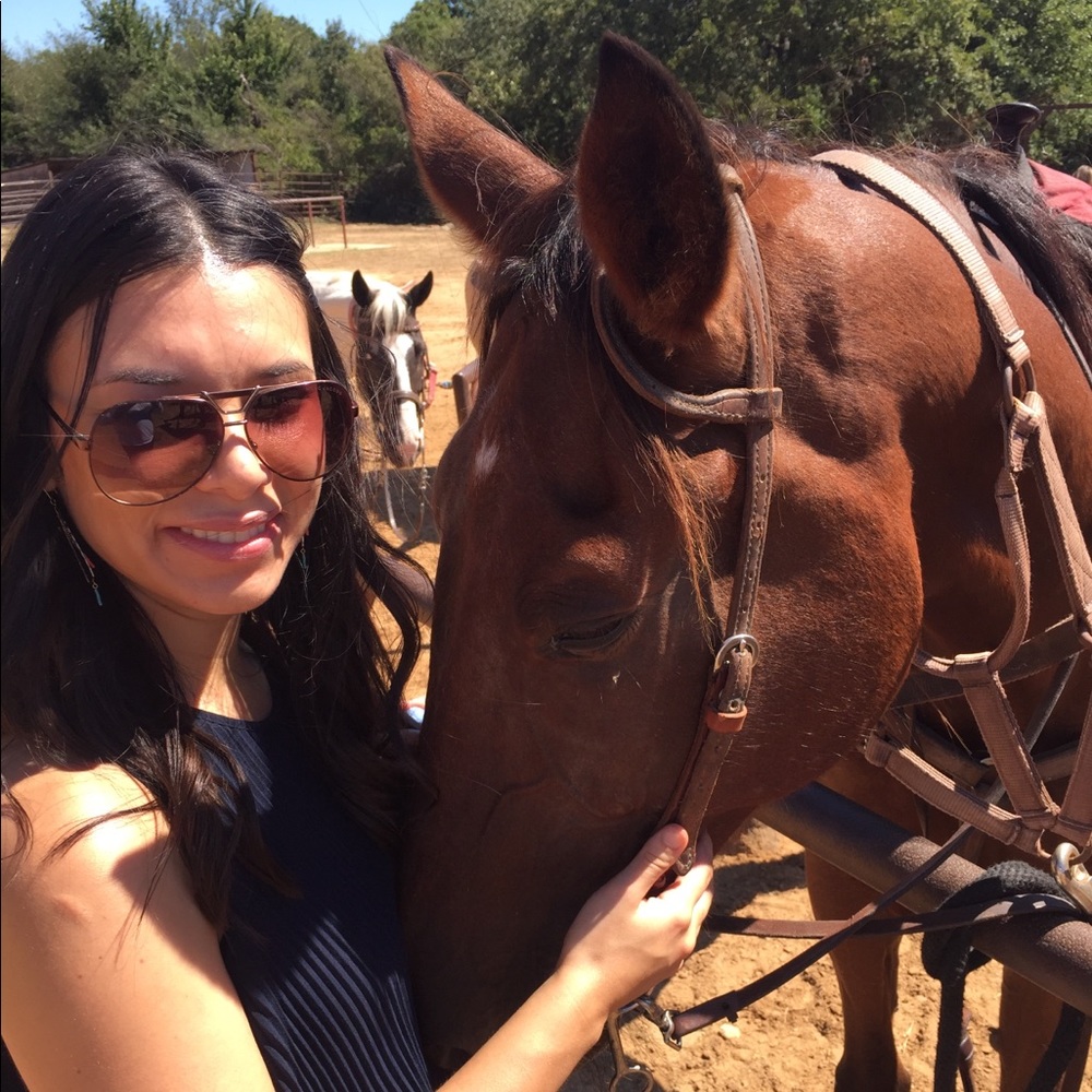 Meet your Posher, Rosanna